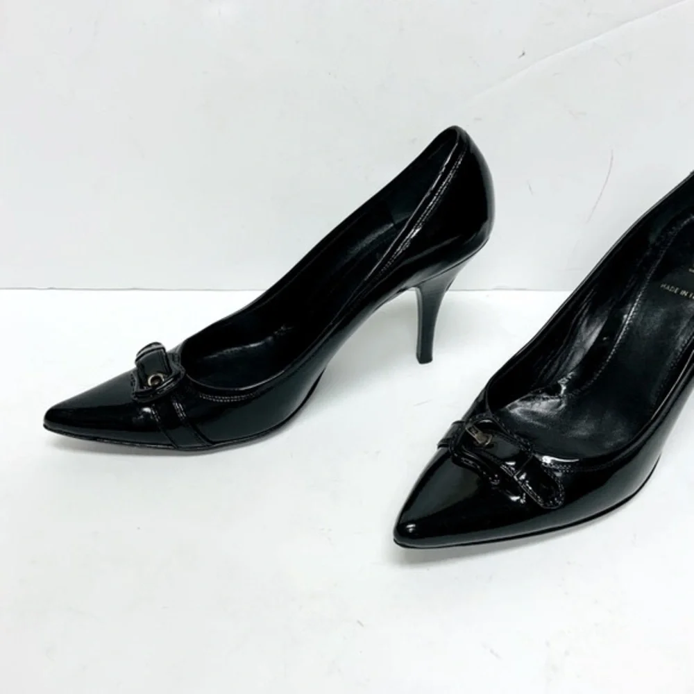 Fendi black patent leather heels with buckle 37.5